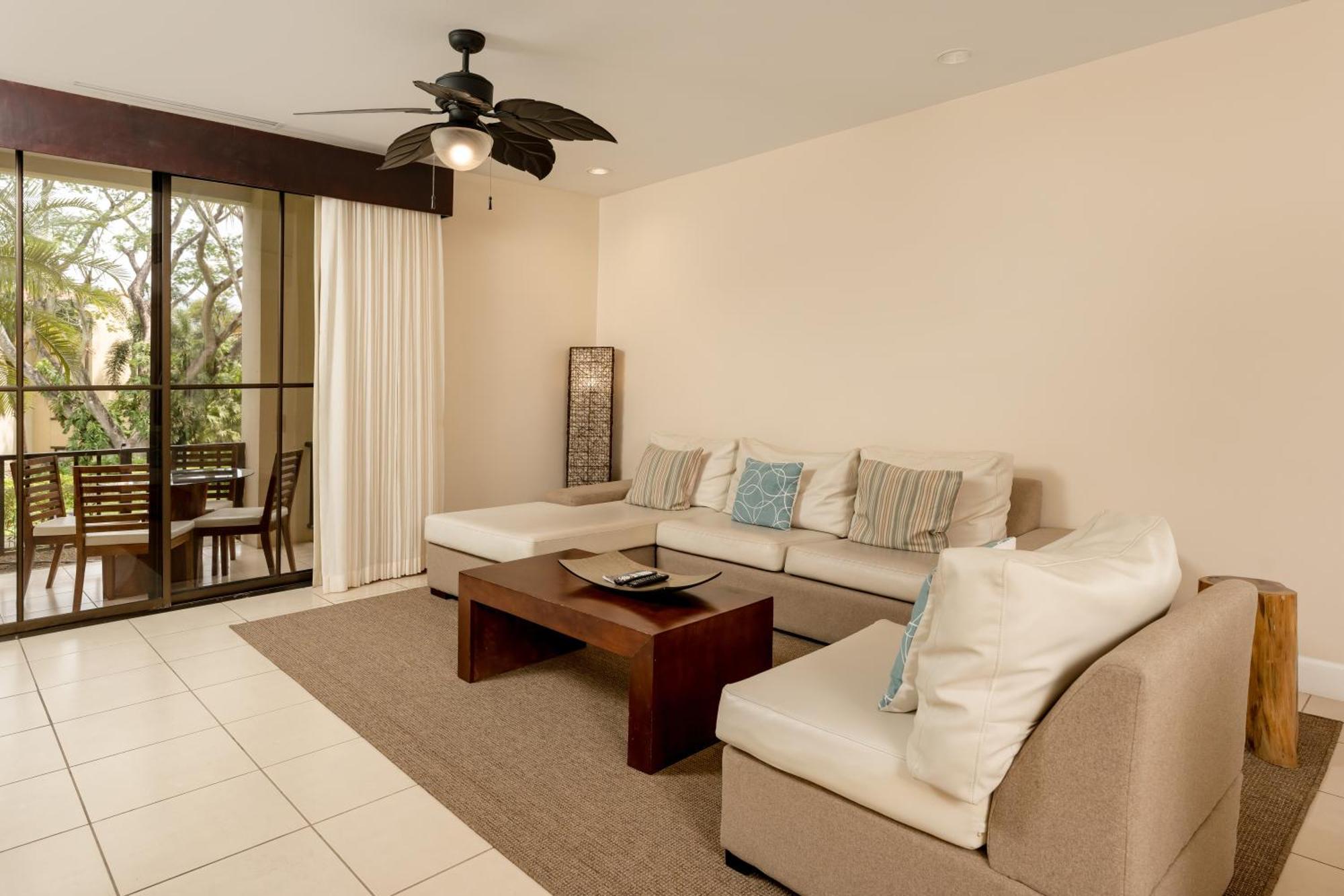 Coco Breeze Private Residence Экстерьер фото