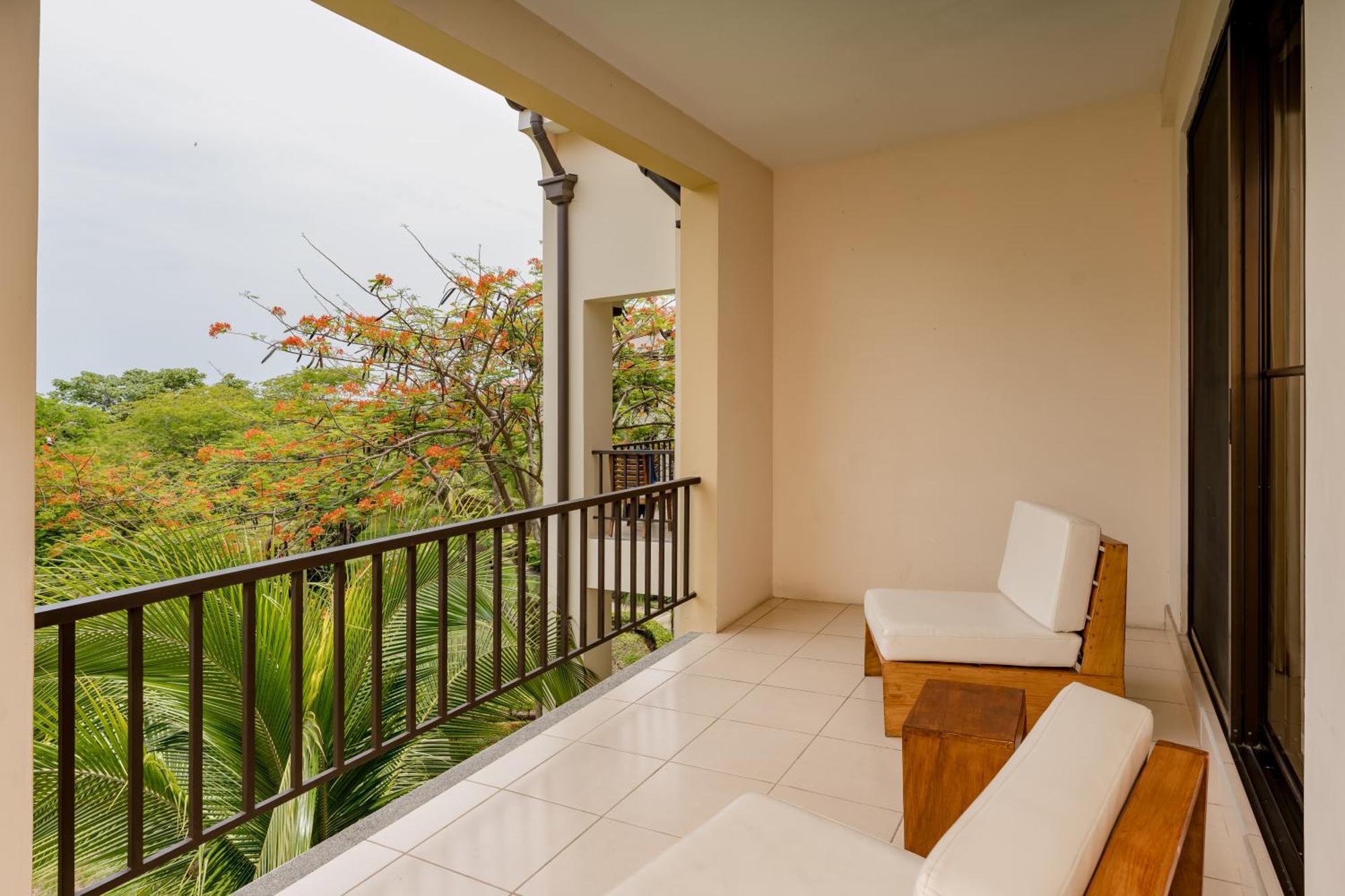 Coco Breeze Private Residence Экстерьер фото