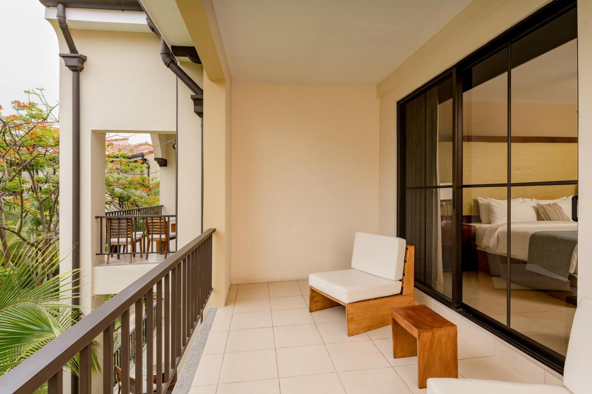 Coco Breeze Private Residence Экстерьер фото