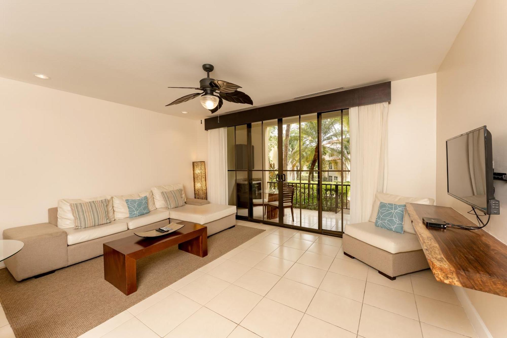 Coco Breeze Private Residence Экстерьер фото